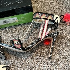 Sam Edelman new never worn size 7 heels